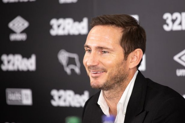 Ảnh bài viết HLV Frank Lampard xác nhận đàm phán với Chelsea