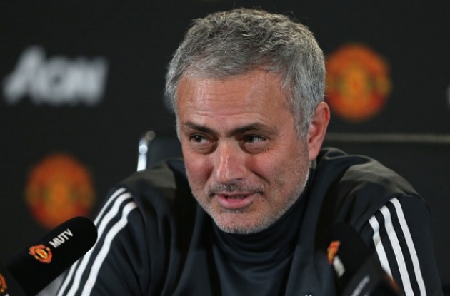 Ảnh bài viết Mourinho còn được duyệt chi bao nhiêu trên TTCN?