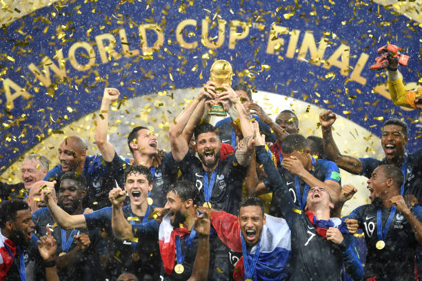 Nã 4 bàn vào lưới Croatia, Pháp vô địch World Cup lần thứ 2 sau 20 năm