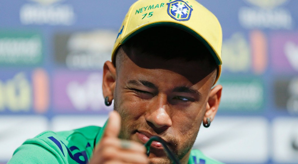 Ảnh bài viết Brazil thất bại, Neymar chuyển sang yêu bóng rổ?