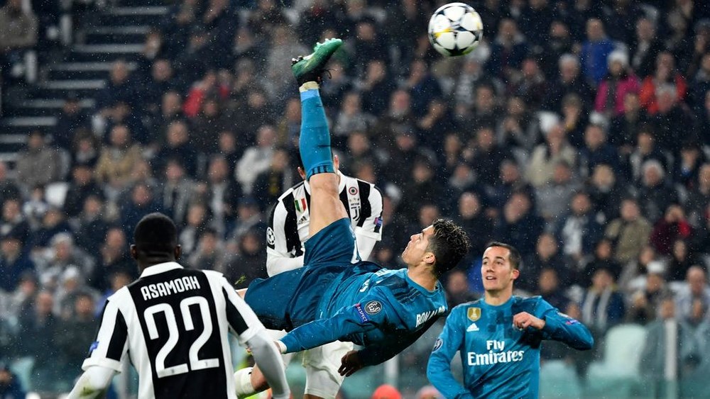 Ảnh bài viết Juventus quyết mua Ronaldo ngay sau cú 'ngã bàn đèn' thần thánh