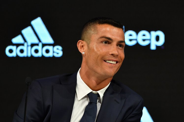Ảnh bài viết Ronaldo gửi thông điệp đanh thép tới Messi sau màn ra mắt Juventus