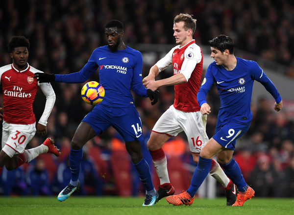 Ảnh bài viết HLV Sarri tống khứ "hợp đồng tệ hại" của Conte