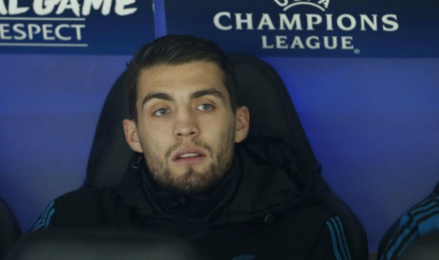 Ảnh bài viết Tiền vệ quyết ra đi, Real đặt giá khiến thành Manchester bật ngửa