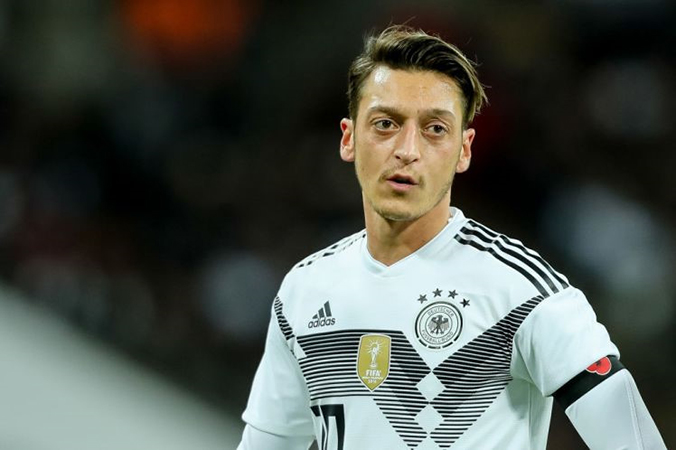 Mesut Oezil từ giã ĐT Đức và cái kết đắng cho thiên tài