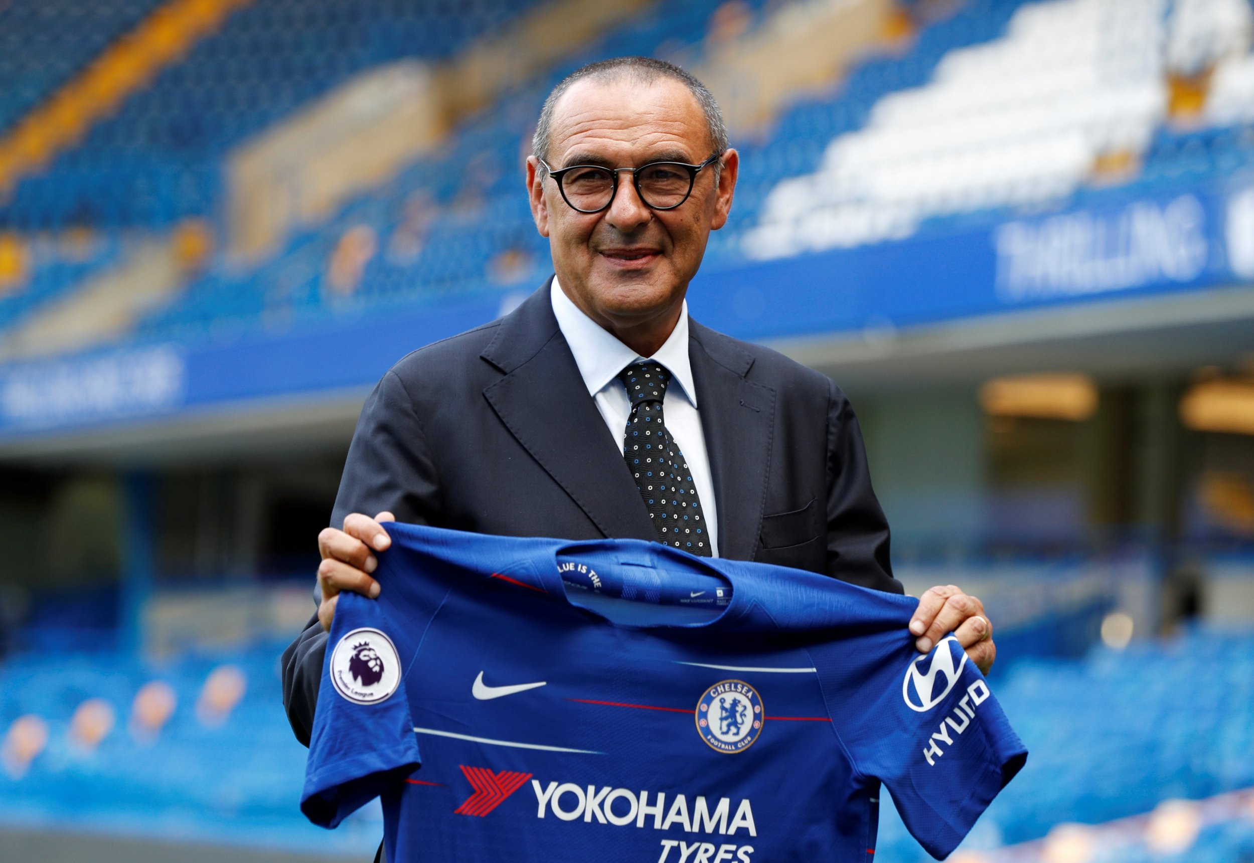 Ảnh bài viết Sarri thừa nhận không có tiếng nói trong chuyển nhượng của Chelsea