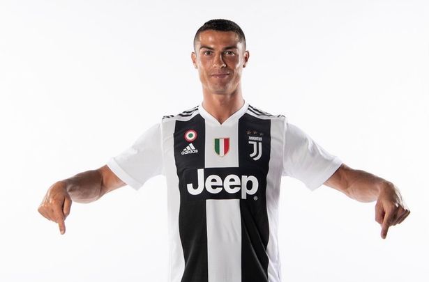 10 cầu thủ hưởng lương cao nhất thế giới: Ronaldo chưa phải số 1