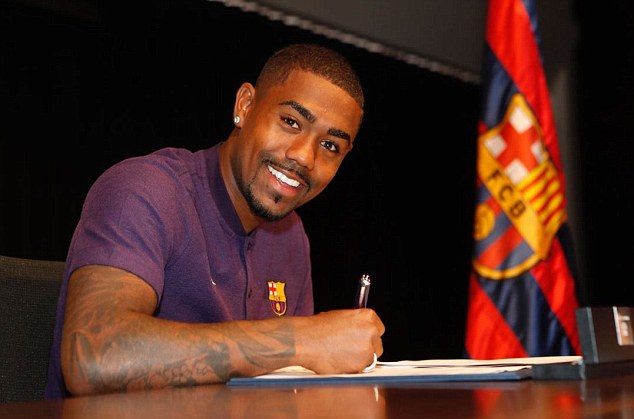 Ảnh bài viết Malcom rạng rỡ ra mắt Barcelona: "Đây là giấc mơ có thật"