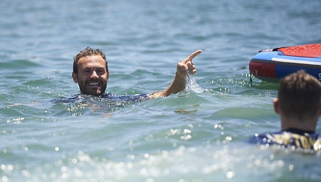 Ảnh bài viết Sao Man Utd làm gì trước trận chạm chán Real Madrid?