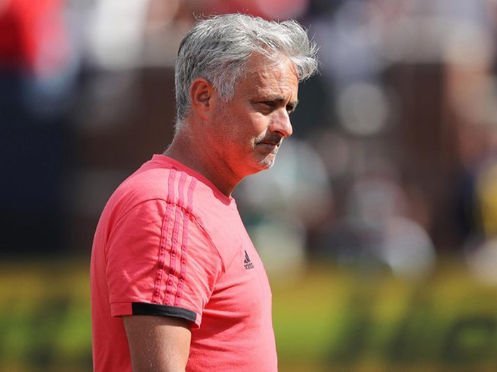 Tự tin chỉ cần thêm một chữ kí, Mourinho đã hiểu vấn đề của Man Utd
