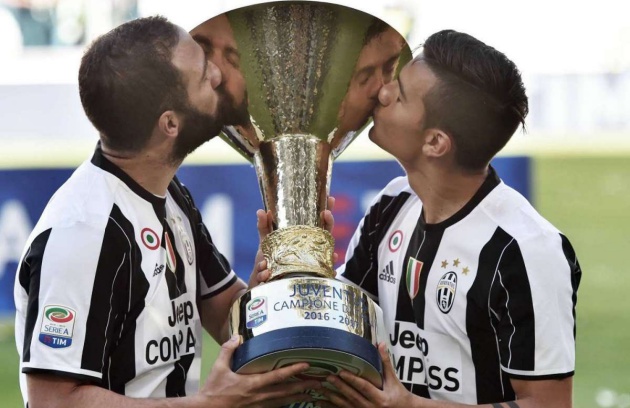 Đồng đội nói lời tạm biệt đầy cảm xúc với Higuain