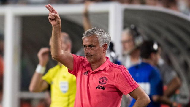 Ảnh bài viết Gặp khó vụ Perisic, Mourinho tạm hài lòng với phương án 2