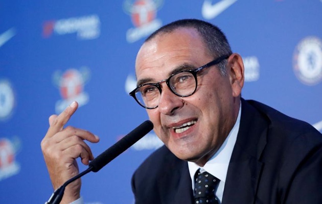 Ảnh bài viết BIẾN CĂNG tại Chelsea: Sarri đắn đo về tương lai của Courtois