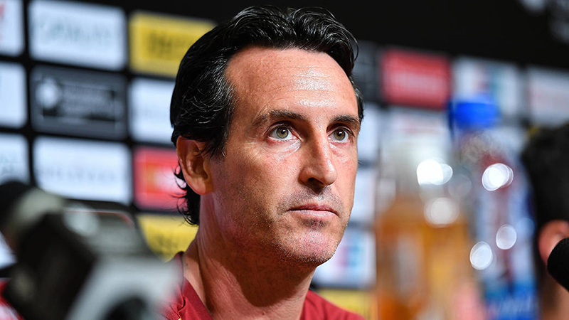 Những thách thức nào chờ đợi Unai Emery trước khi mùa giải khởi tranh?