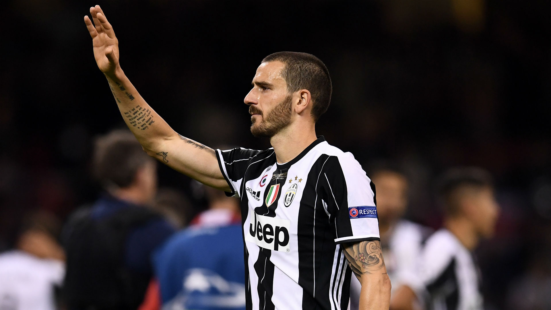 Ảnh bài viết Bonucci bắt đầu thấy nhớ Juventus từ khi nào?
