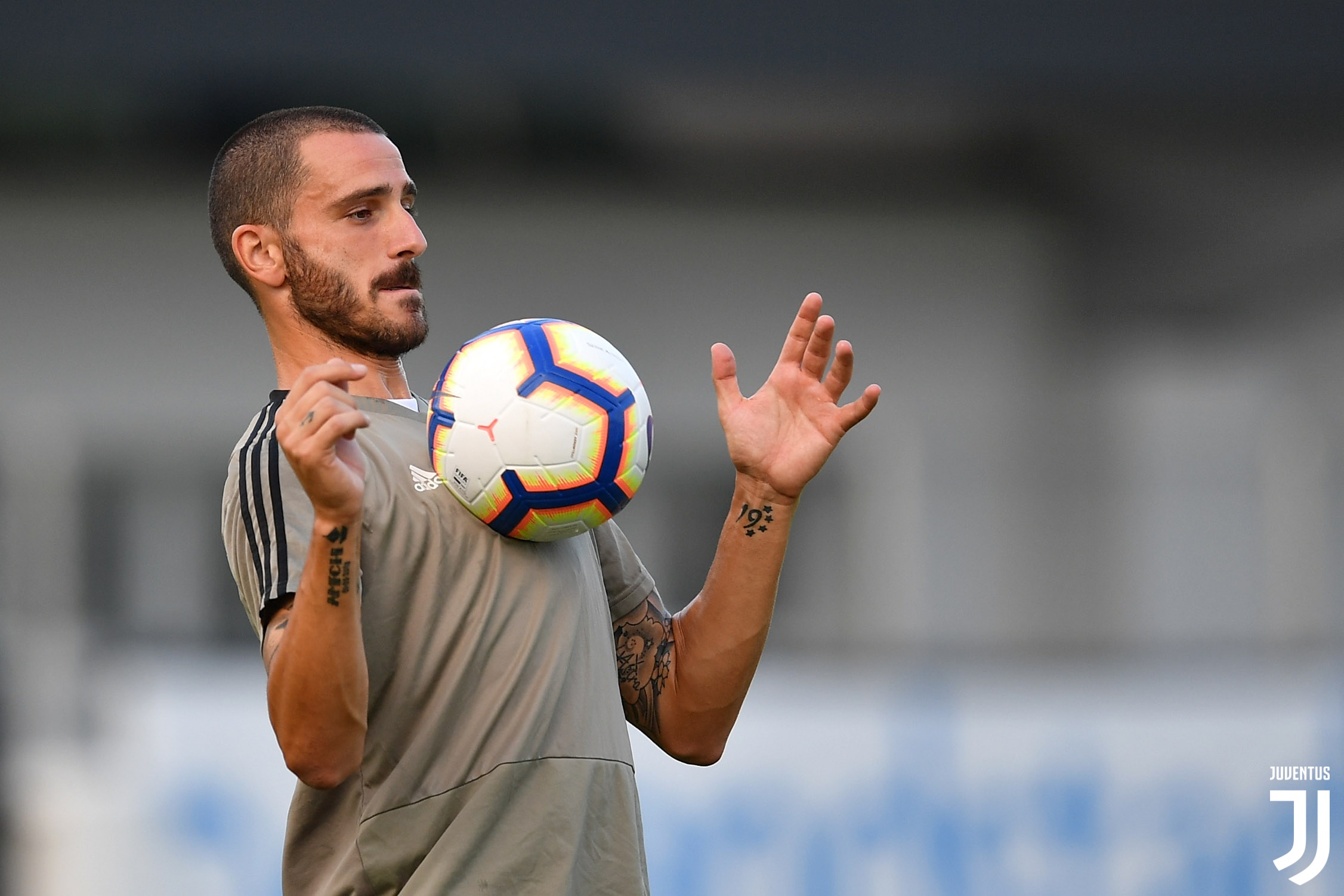Ảnh bài viết Bonucci: "Xin lỗi là không cần thiết"