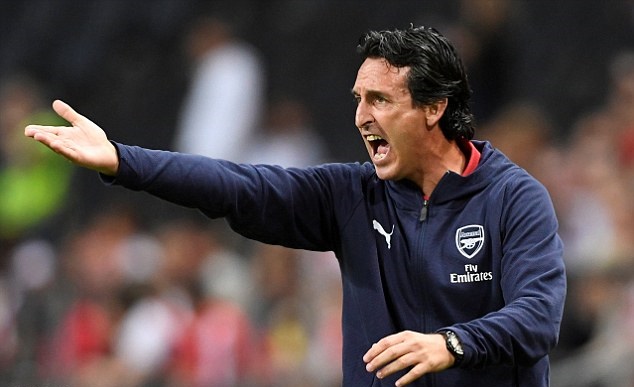 Ảnh bài viết Emery lạnh lùng 'lật bài ngửa' đòi bán tháo đội hình Arsenal