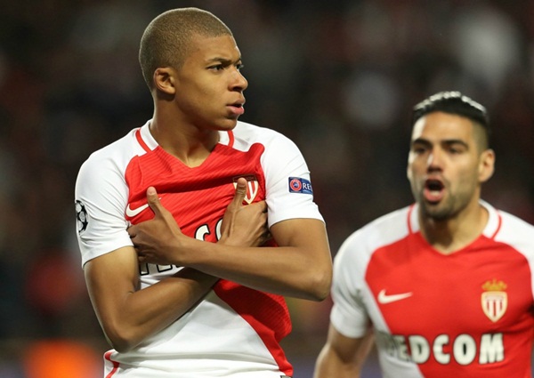 AS Monaco - Nửa tỷ euro và cái giá đắt cho chính sách 'bán máu'