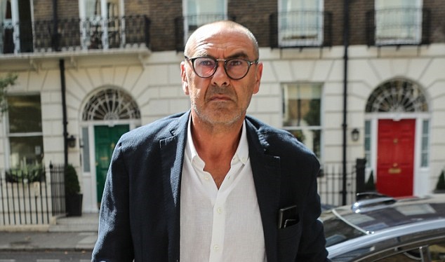 Ảnh bài viết Mourinho & Klopp bỏ họp HLV thường niên, chờ chốt bom tấn mùa Hè?