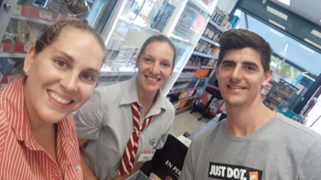 Ảnh bài viết NÓNG: Courtois khiến NHM Real phát sốt với phản ứng về 'Hala Madrid'