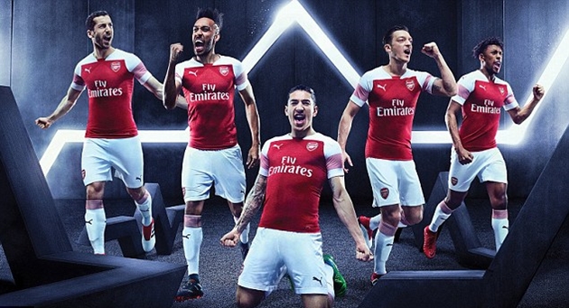 XÁC NHẬN: Arsenal đổi nhà tài trợ áo đấu, nhận số tiền kỉ lục