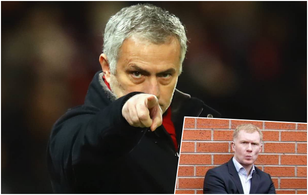 Ảnh bài viết Huyền thoại M.U lại 'khơi mào' khẩu chiến với Mourinho