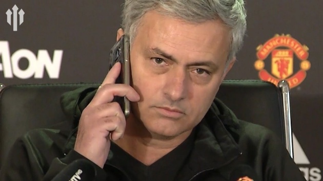 Mourinho giải thích 'yêu cầu then chốt' về những hợp đồng cho mượn