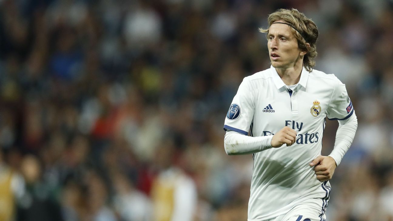 Ảnh bài viết Real Madrid có nên giữ chân Luka Modric?