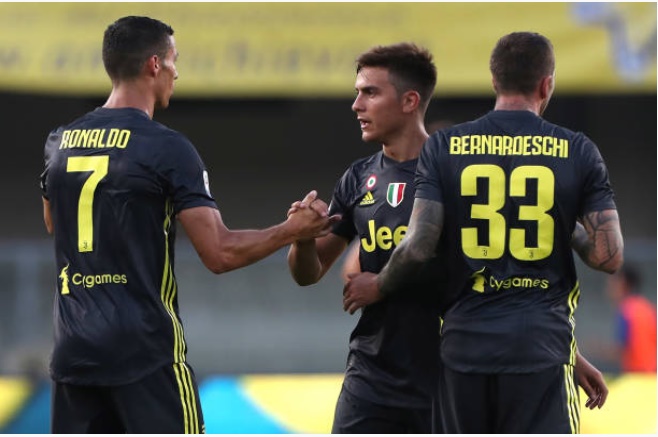 Juventus ngược dòng nghẹt thở trong ngày Ronaldo ra mắt kém duyên