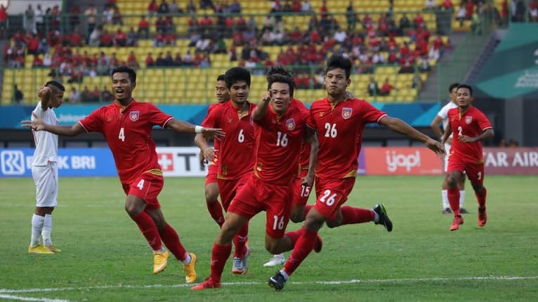 Đánh gục "ông lớn" Iran, U23 Myanmar vẫn bị loại cùng U23 Thái Lan