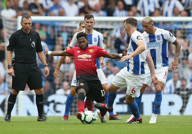 Fan Man City được dịp hả hê vì màn trình diễn của tân binh Man United