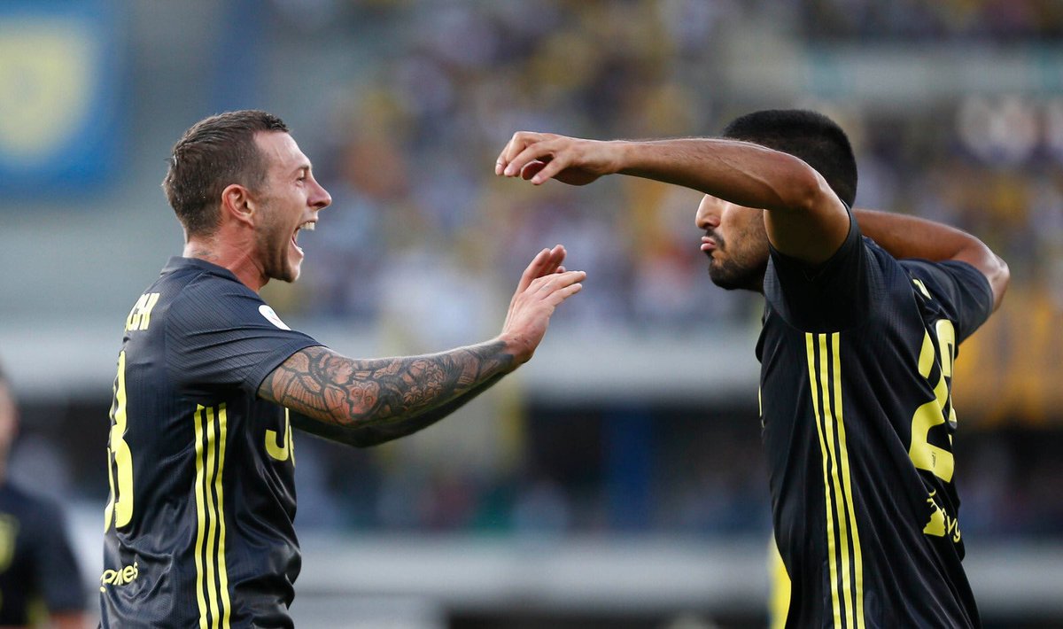 Bernardeschi xác nhận phải thay đổi vị trí vì Ronaldo