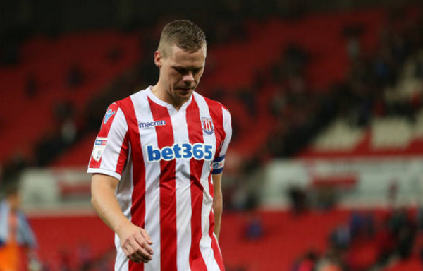 Ảnh bài viết Vừa xuống hạng Premier League, The Potter liên tiếp 'sấp mặt' tại Championship