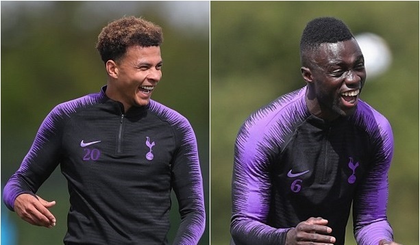 Ảnh bài viết Hugo Lloris có nguy cơ bị tước băng đội trưởng, các cầu thủ Tottenham cười đáo để