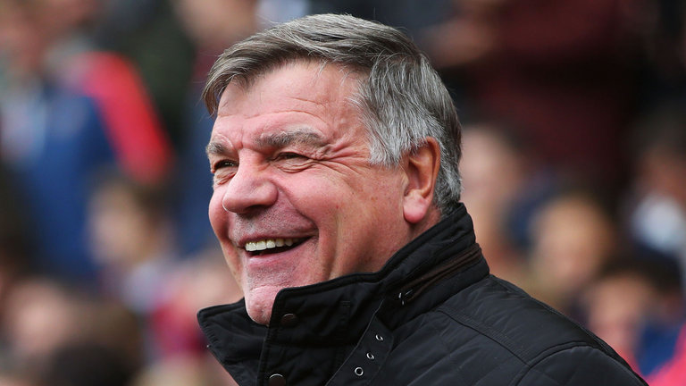 "Mọi người không nên đổ lỗi cho Mourinho"