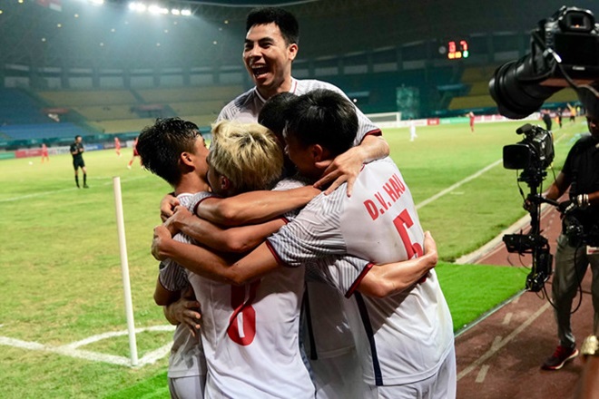 Ảnh bài viết Sao Olympic Việt Nam bị kiểm tra doping vì "tội" chạy nhiều