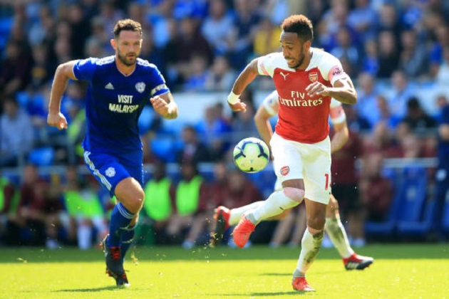 5 điểm nhấn Cardiff 2-3 Arsenal: Bắt Cech chơi chân là tội ác, Aubameyang giải hạn
