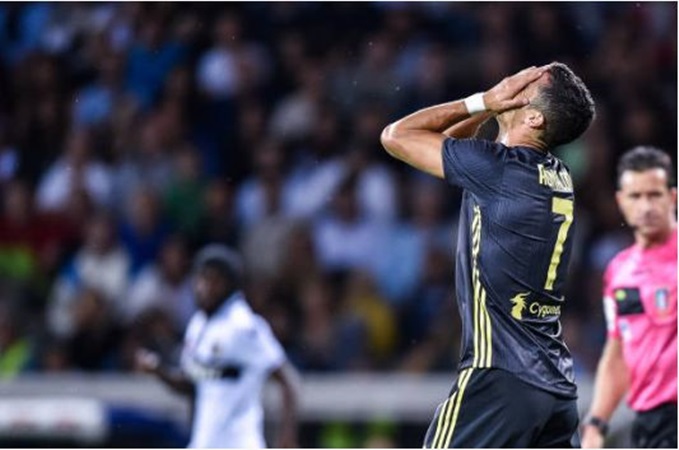 Ảnh bài viết Không ghi bàn, Ronaldo vẫn được "sư phụ" bảo kê