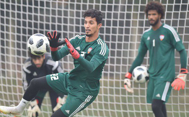 TIẾT LỘ: Thủ môn của U23 UAE là chuyên gia bắt penalty