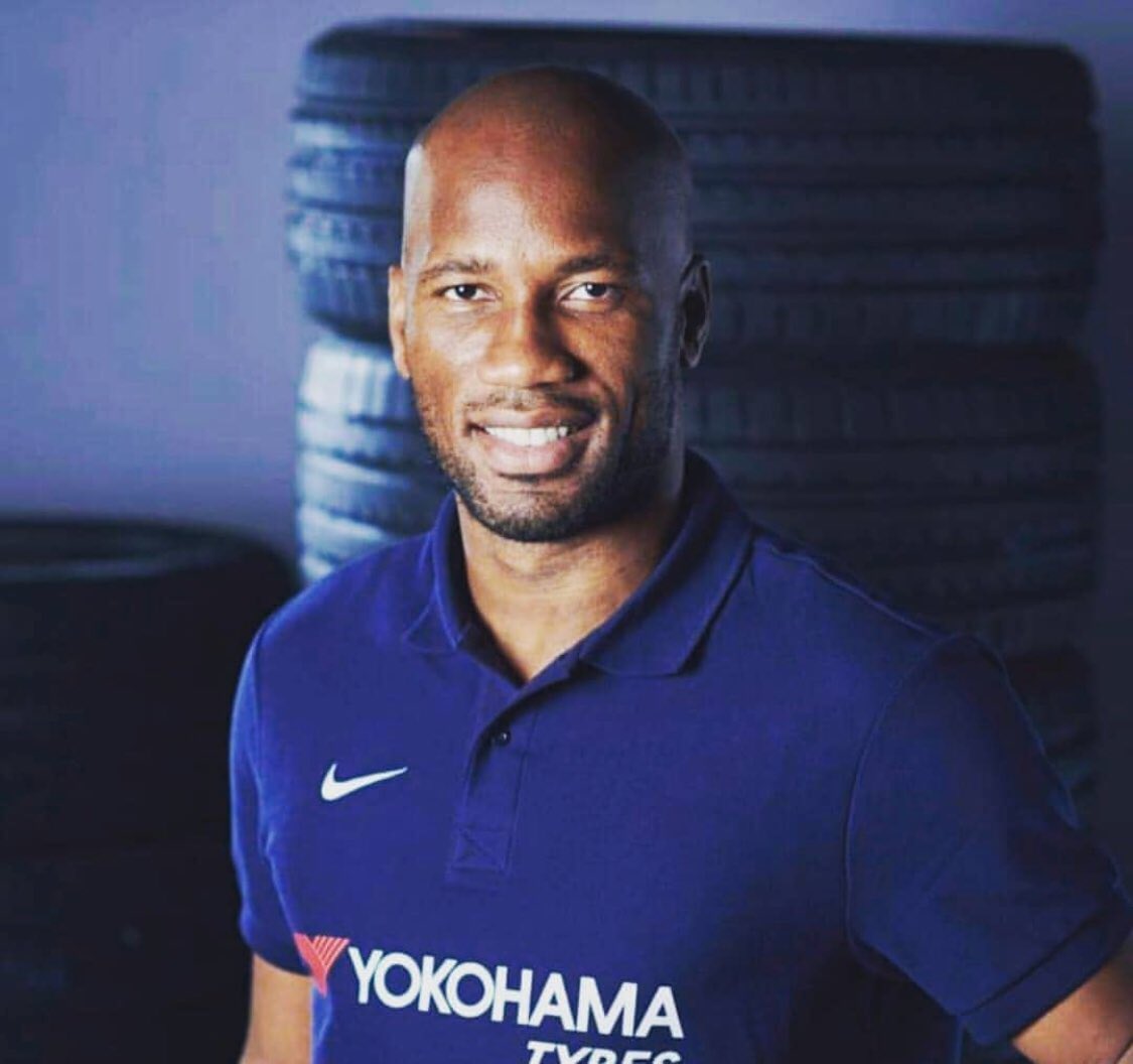 Huyền thoại Didier Drogba tới Việt Nam