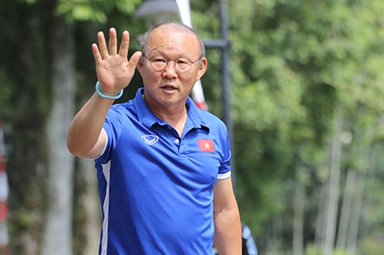 Ảnh bài viết HLV Park Hang-seo chưa hoàn thành mục tiêu, sao phải tăng lương?
