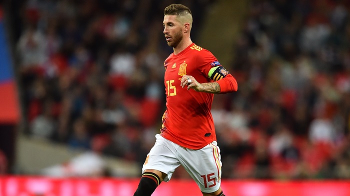 Ảnh bài viết CĐV M.U 'phát cuồng' vì điều Ramos làm với Luke Shaw