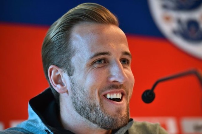 Ảnh bài viết Harry Kane nói điều BẤT NGỜ về pha bóng Ramos "bẻ vai" Salah