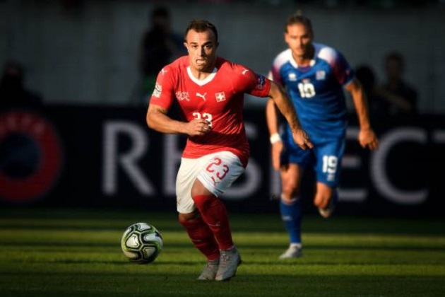 Shaqiri thăng hoa, Thụy Sĩ hủy diệt Iceland bằng chiến thắng của một set tennis
