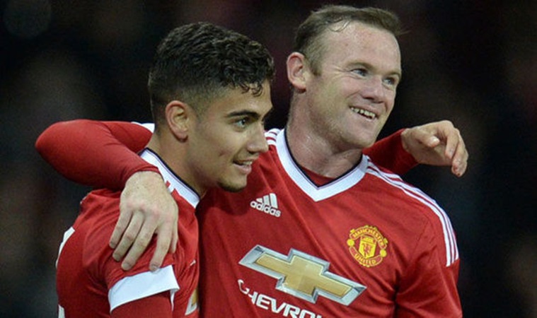 Ảnh bài viết Ngao du trên đất Mỹ, sao Man Utd cùng Neymar đi "thỉnh giáo" Rooney