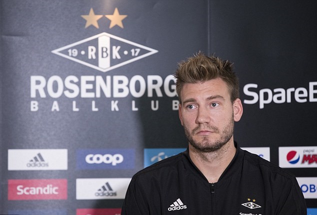Ảnh bài viết Đấm tài xế vỡ quai hàm, "Lord" Bendtner lộ biểu cảm khó đỡ