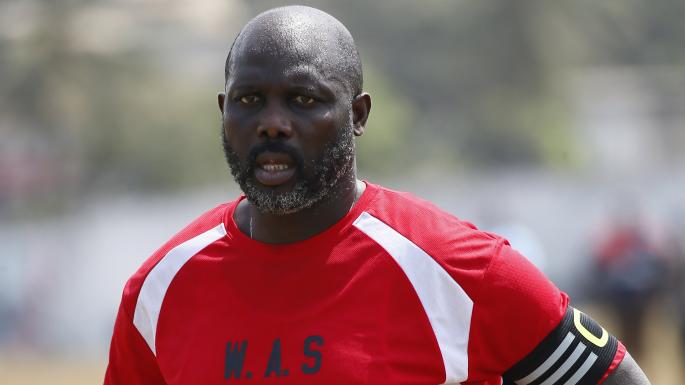 Tổng thống George Weah chơi 79 phút trận giao hữu với Nigeria