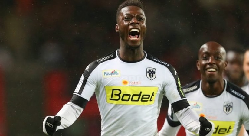 Liên hệ người đại diện, Arsenal quyết chiêu mộ sao 31 triệu bảng