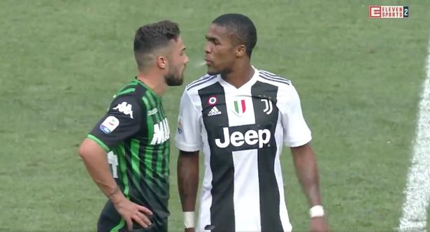 Ảnh bài viết Costa chơi bẩn không chịu được trong ngày Ronaldo rực sáng