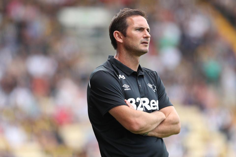 Vào nghề chưa lâu, Lampard đã bị cấm chỉ đạo